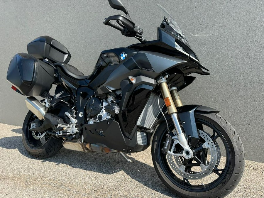 2022 BMW S 1000 XR Triple Black