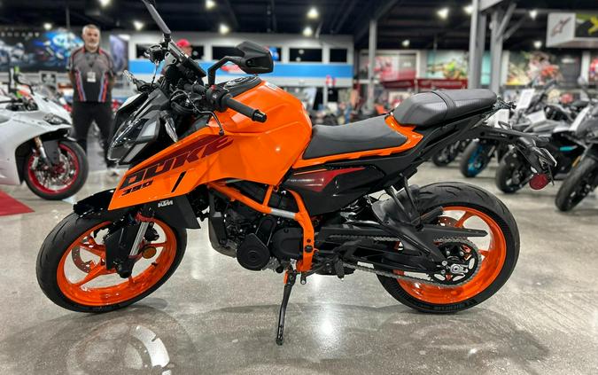 2025 KTM 390 DUKE