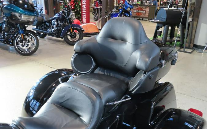 2023 Harley-Davidson® FLHTCUTG Tri Glide® Ultra
