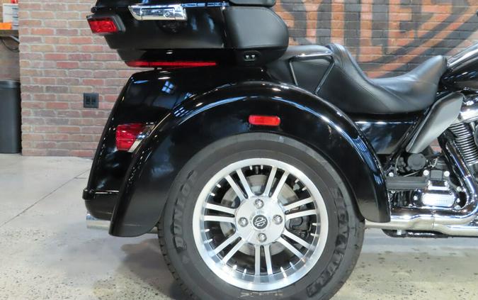 2023 Harley-Davidson® FLHTCUTG Tri Glide® Ultra