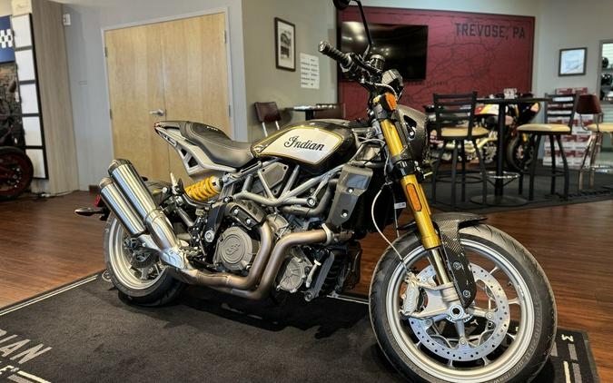 2023 Indian Motorcycle® FTR R Carbon Carbon Fiber