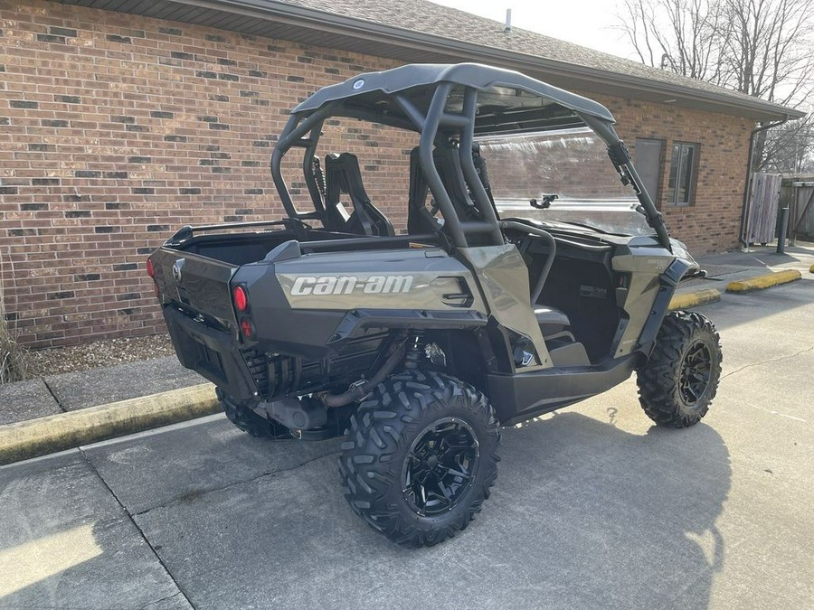 2019 Can-Am® Commander™ XT™ 1000R Boreal Green