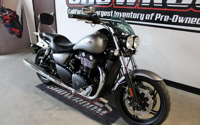 2013 Triumph Thunderbird Storm