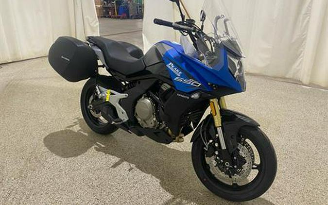 2023 CFMOTO 650 Adventura