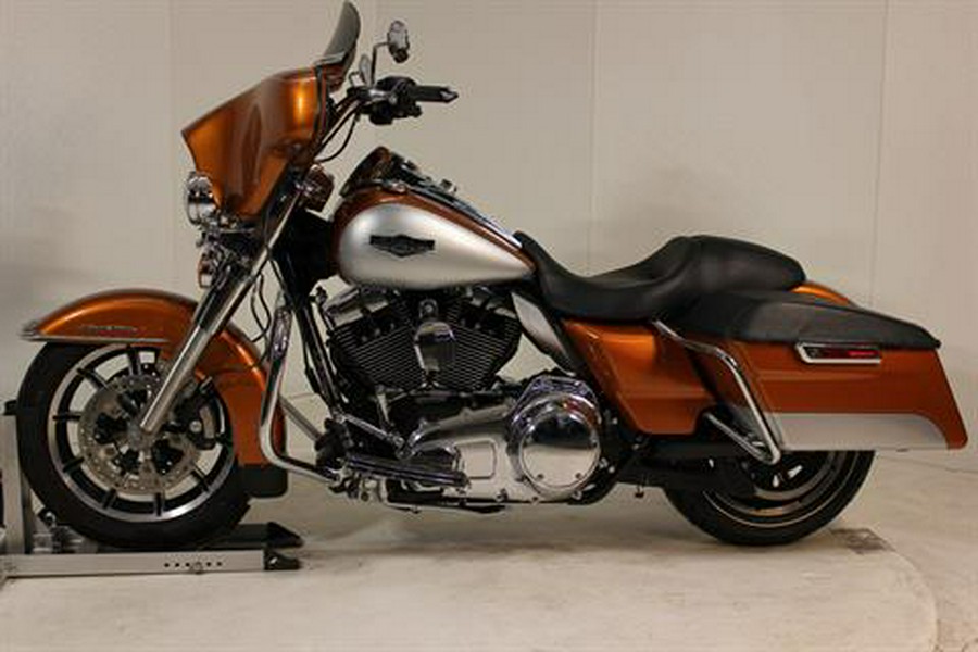 2014 Harley-Davidson Road King®