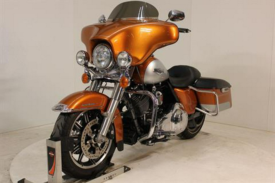 2014 Harley-Davidson Road King®