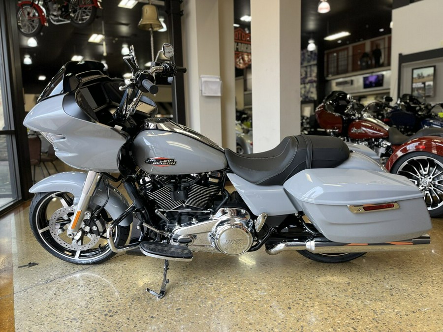 2024 Harley-Davidson Road Glide® Billiard Gray