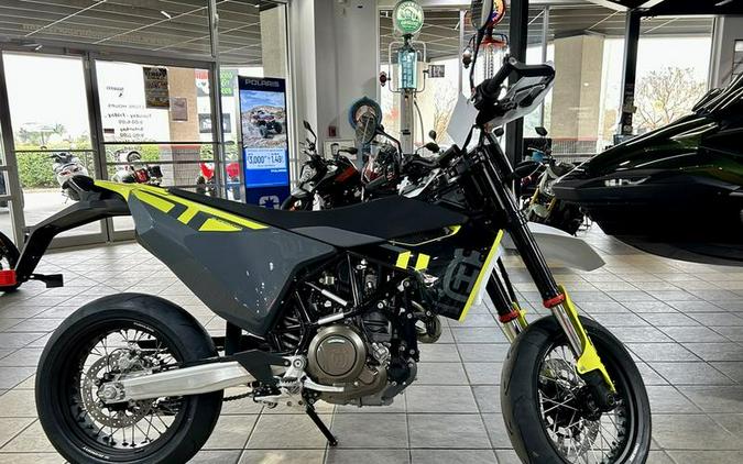 2024 Husqvarna® 701 Supermoto