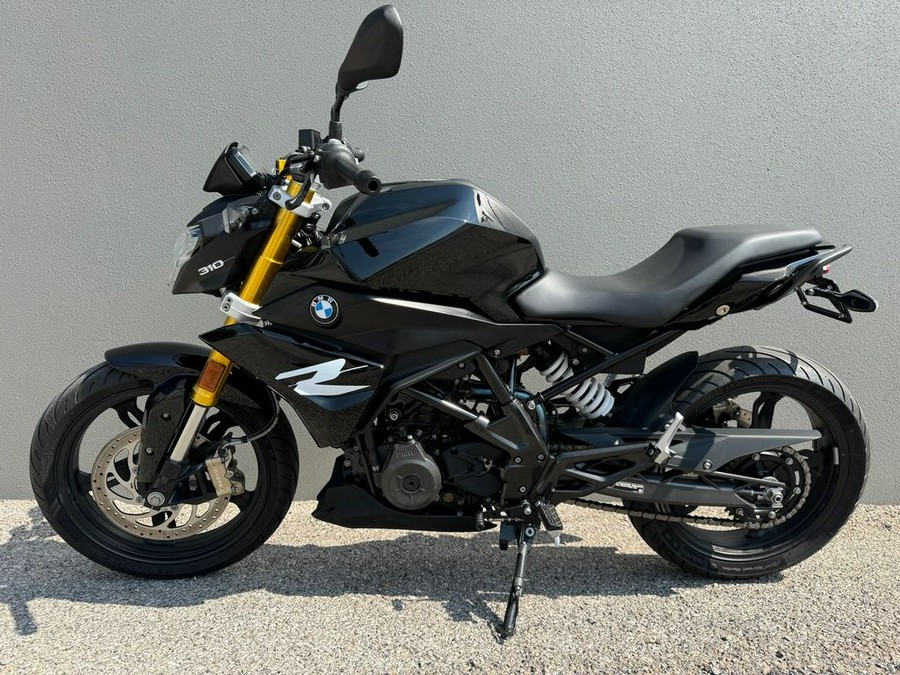 2022 BMW G 310 R Cosmic Black 2