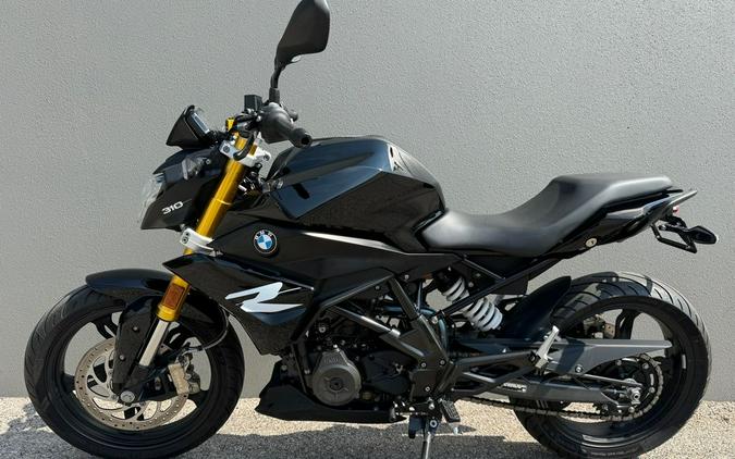 2022 BMW G 310 R Cosmic Black 2