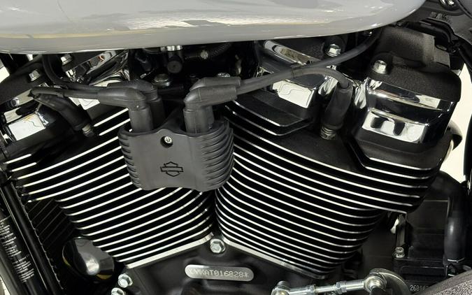 2026 Harley-Davidson® Low Rider® ST Dark Billiard Gray - Black Finish