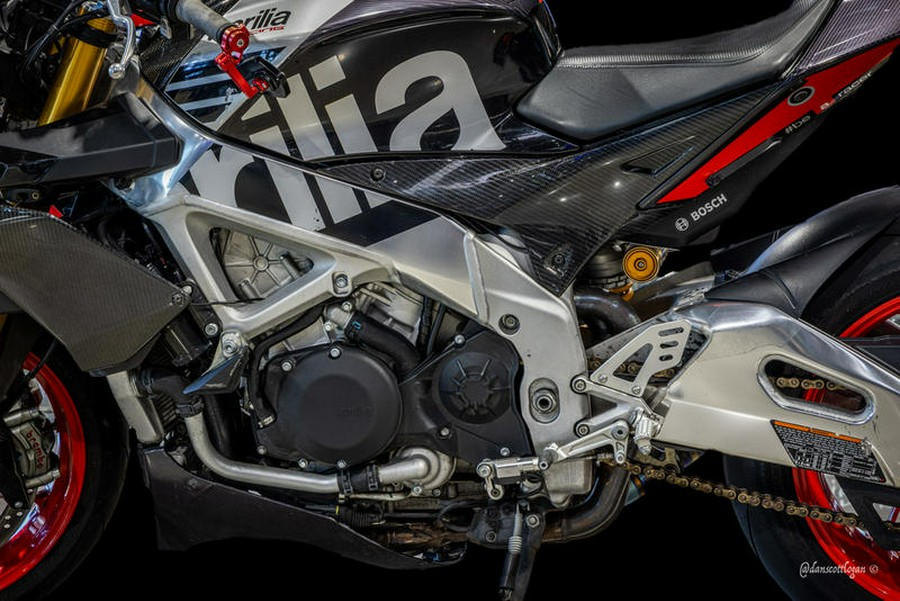 2017 Aprilia® Tuono V4 1100 Factory ABS