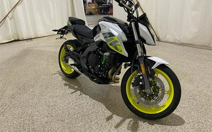 2023 CFMOTO 650NK