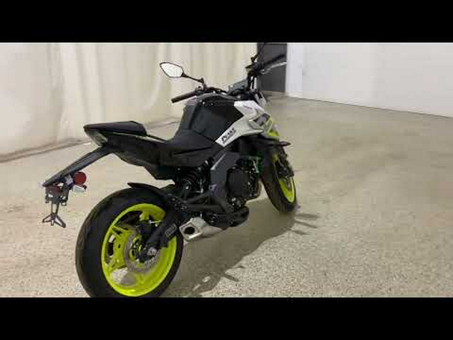 2023 CFMOTO 650NK