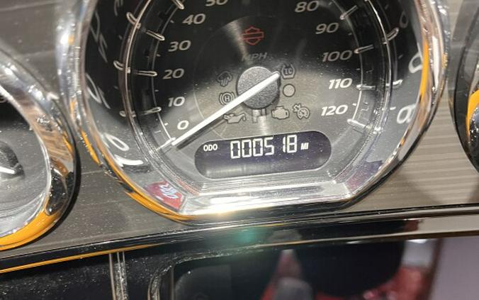 2022 Harley-Davidson Street Glide® CVO™ Street Glide®