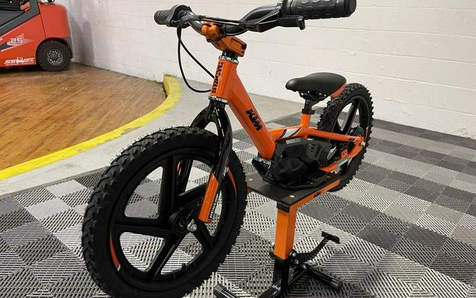 2022 KTM STACYC 16E DRIVE FACTORY REPLICA