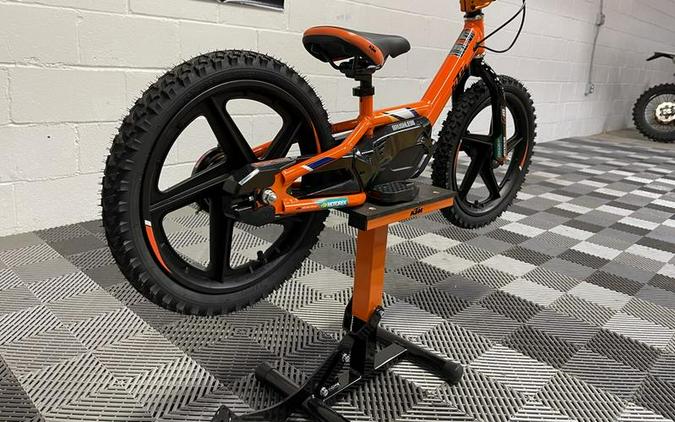 2022 KTM STACYC 16E DRIVE FACTORY REPLICA