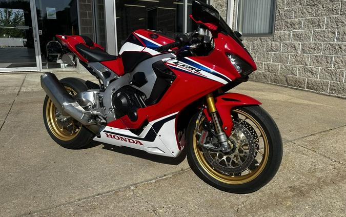 2019 Honda® CBR1000RR SP