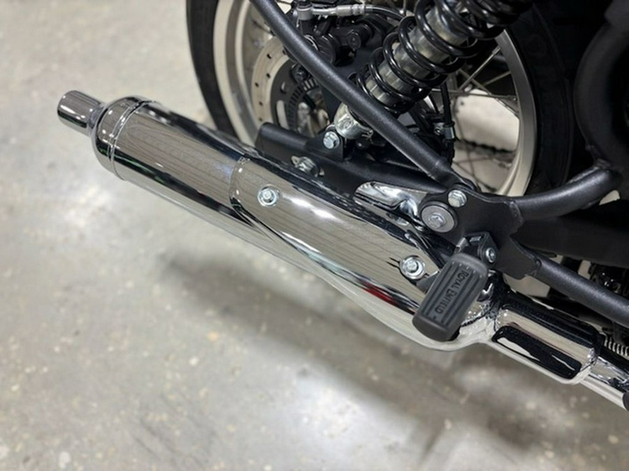 2026 Royal Enfield Classic 650 Black Chrome