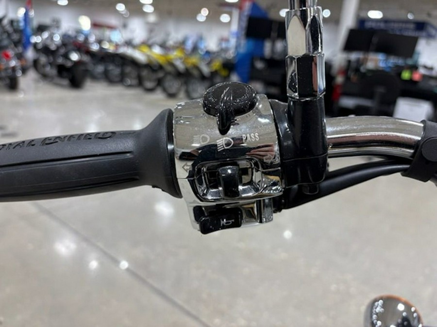 2026 Royal Enfield Classic 650 Black Chrome