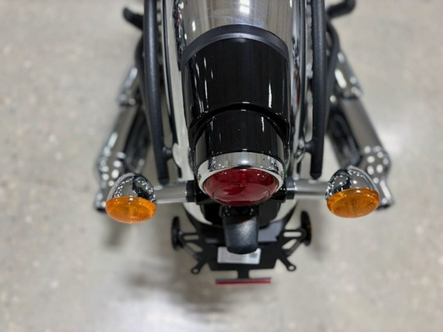 2026 Royal Enfield Classic 650 Black Chrome