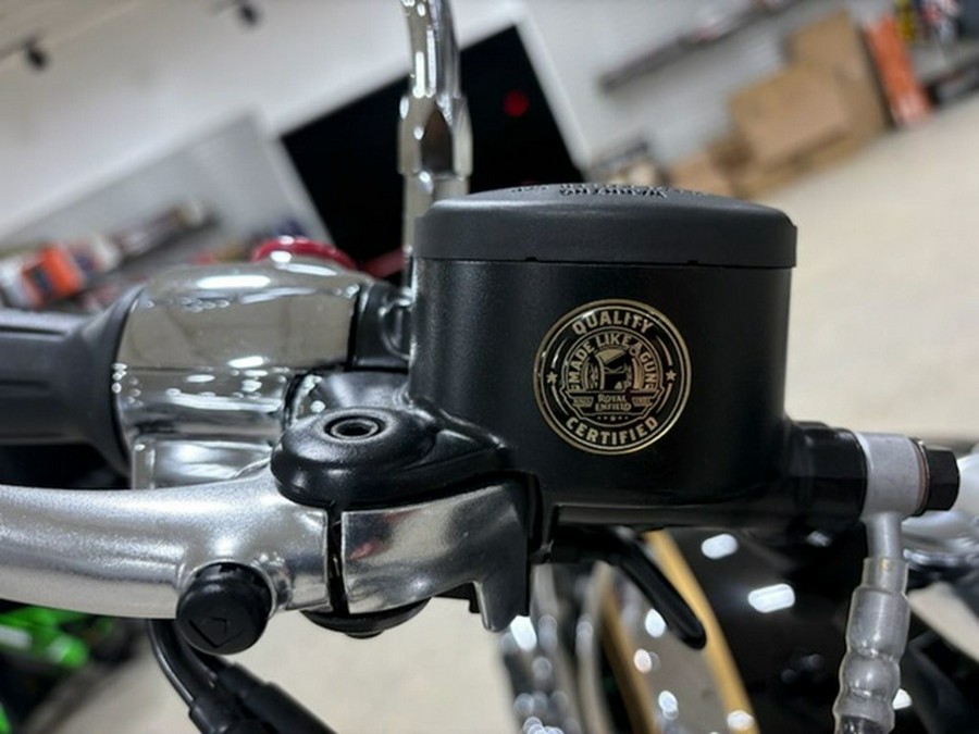 2026 Royal Enfield Classic 650 Black Chrome