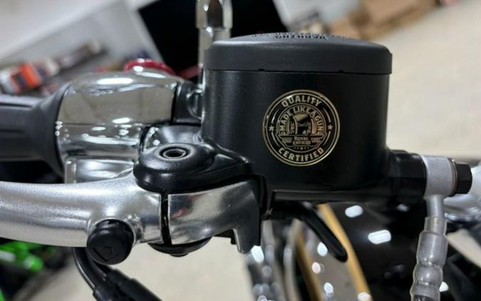 2026 Royal Enfield Classic 650 Black Chrome