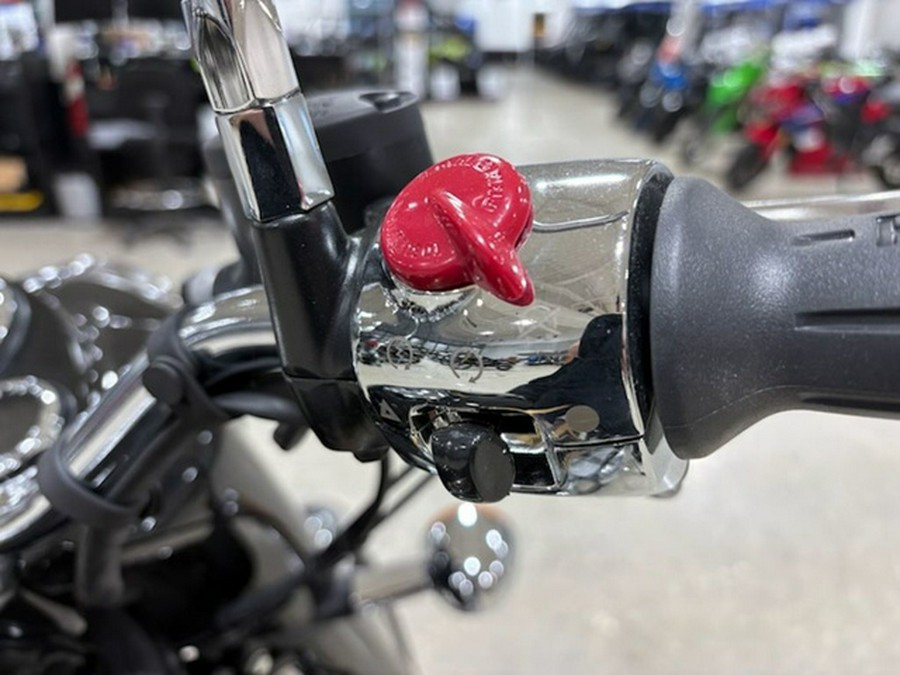 2026 Royal Enfield Classic 650 Black Chrome
