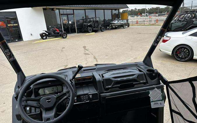 2024 Can-Am® Defender MAX Lone Star HD10