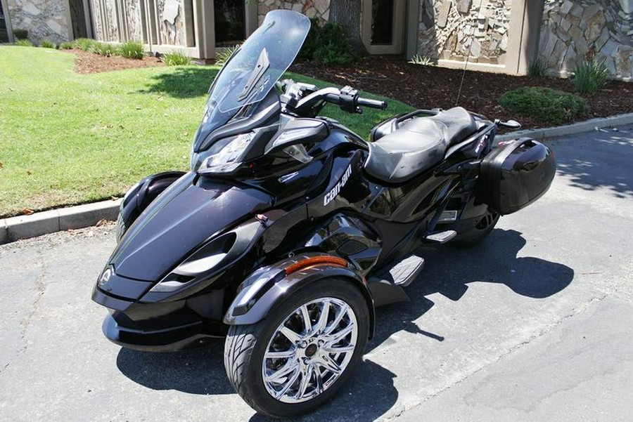 2013 Can-Am® Spyder® ST Limited