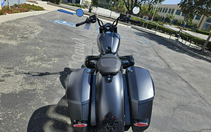 2025 BMW R 18 Roctane