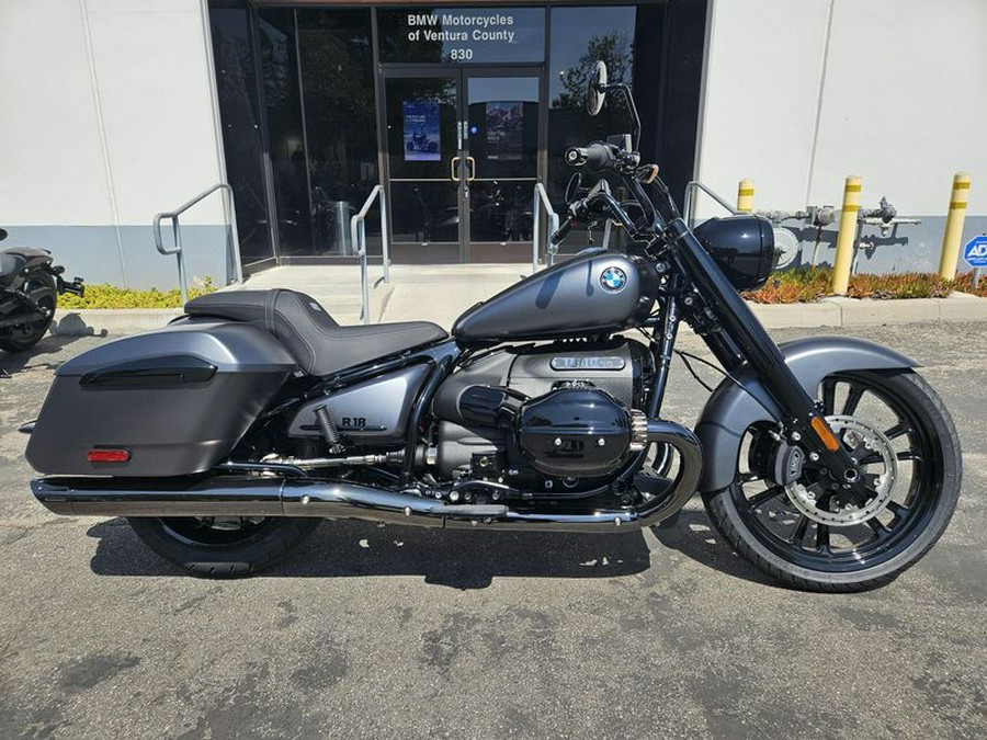 2025 BMW R 18 Roctane