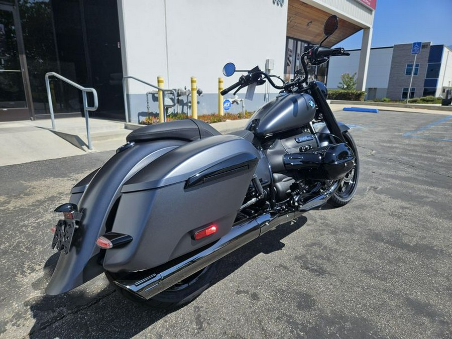 2025 BMW R 18 Roctane