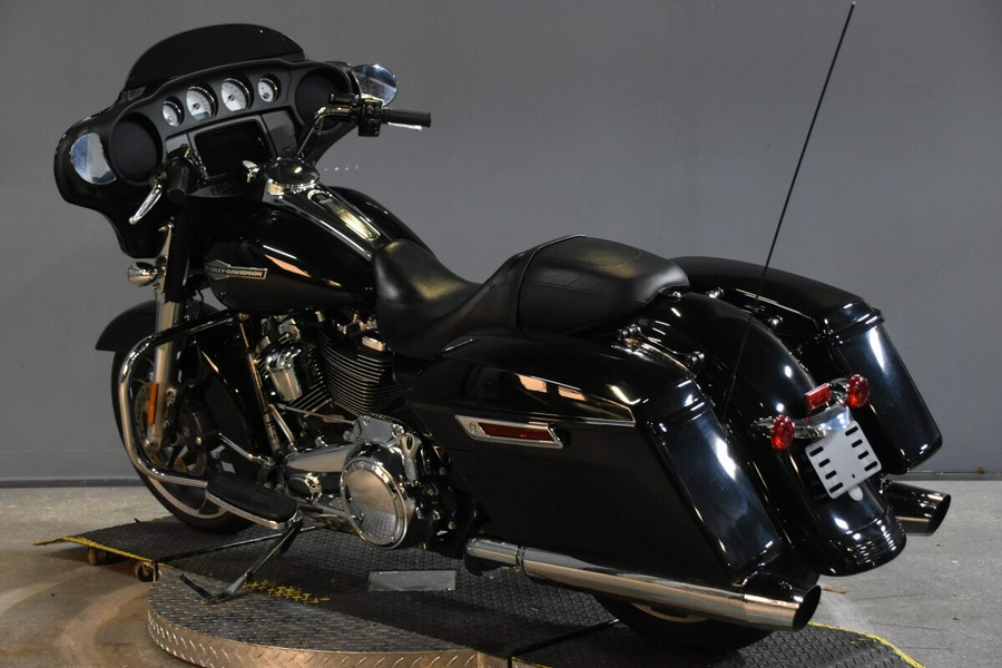 2023 Harley-Davidson Street Glide