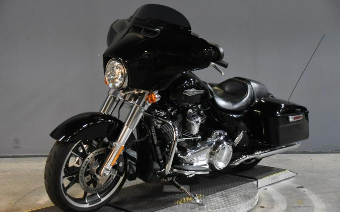 2023 Harley-Davidson Street Glide