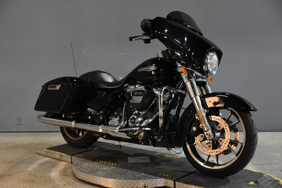 2023 Harley-Davidson Street Glide