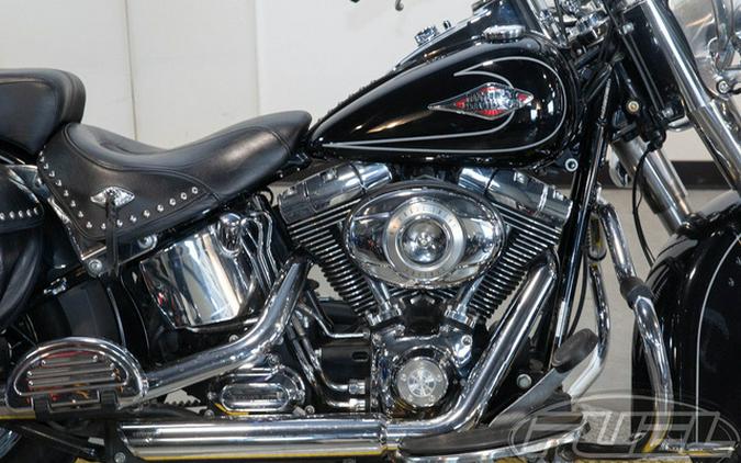 2010 Harley-Davidson Softail FLSTC - Heritage Classic