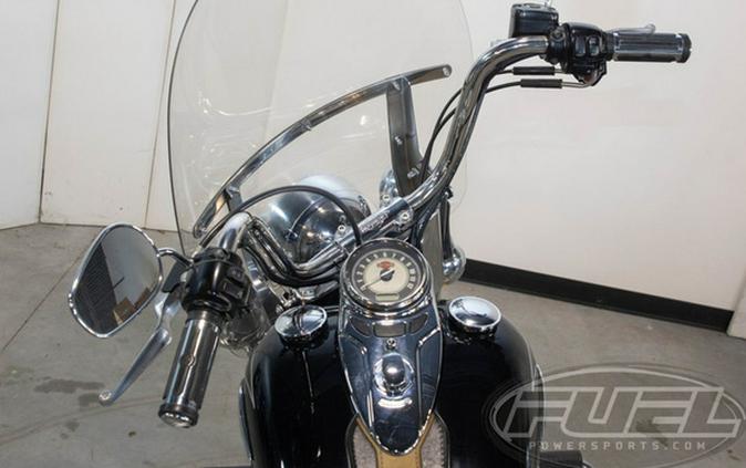 2010 Harley-Davidson Softail FLSTC - Heritage Classic