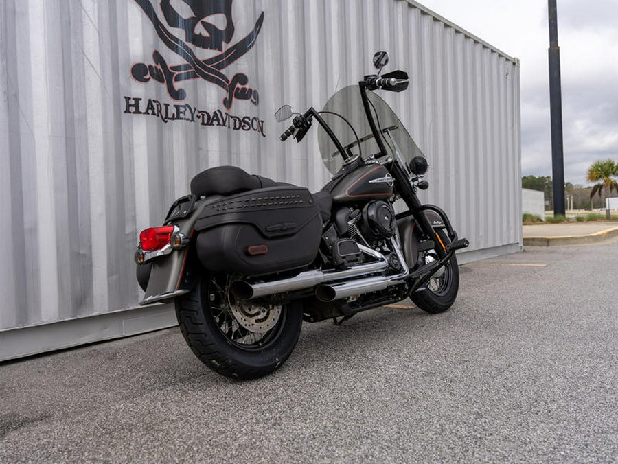 2018 Harley-Davidson® FLHC - Softail® Heritage Classic