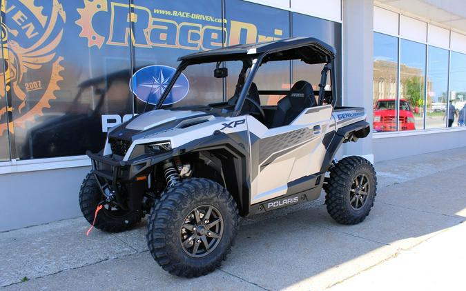 2024 Polaris Industries GENERAL XP 1000 ULTIMATE - MATTE SILVER QUARTZ