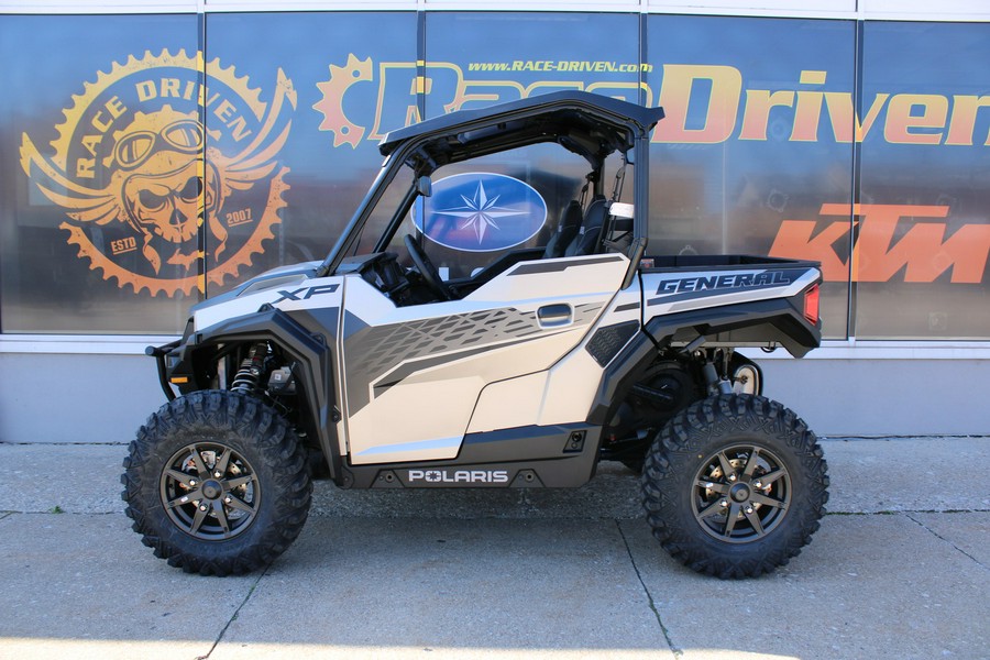 2024 Polaris Industries GENERAL XP 1000 ULTIMATE - MATTE SILVER QUARTZ