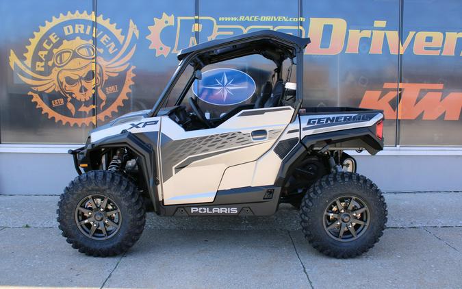 2024 Polaris Industries GENERAL XP 1000 ULTIMATE - MATTE SILVER QUARTZ