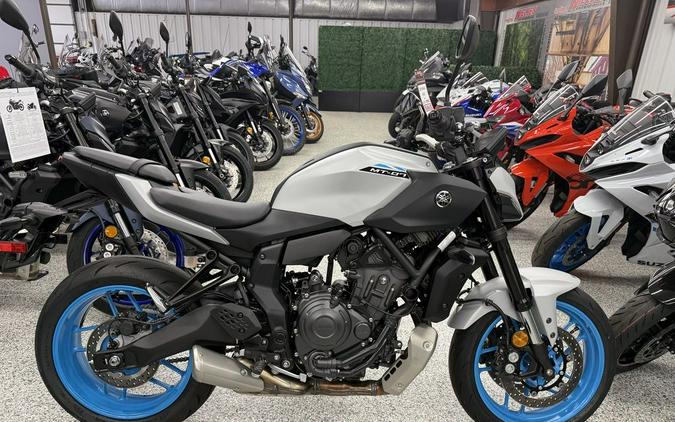 2025 Yamaha MT 07