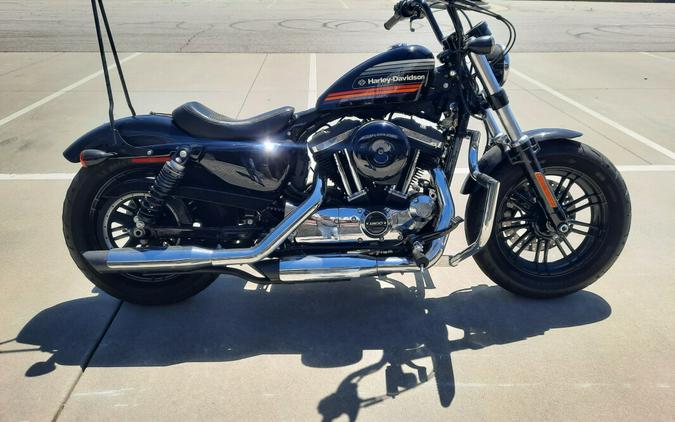 2018 Harley-Davidson® Iron 1200™ Vivid Black