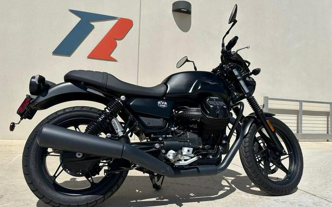 2021 Moto Guzzi V7 Stone E5