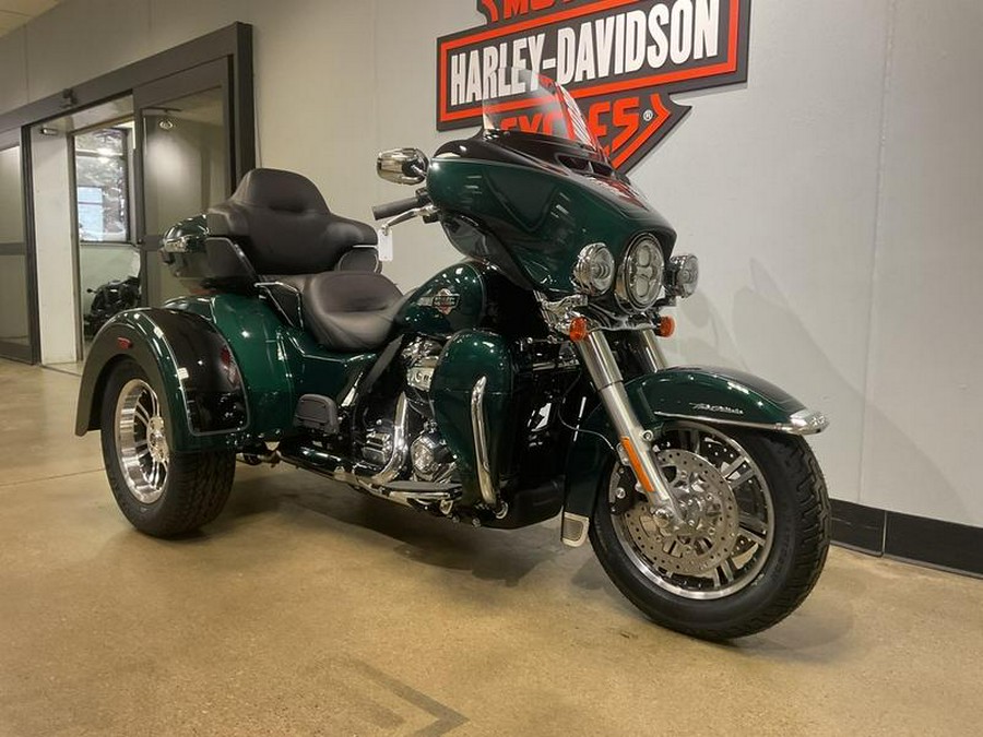 2024 Harley-Davidson® FLHTCUTG - Tri Glide® Ultra