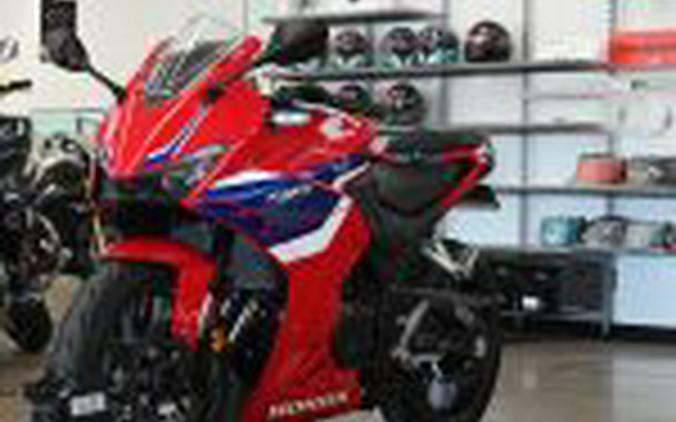 2025 Honda CBR500R