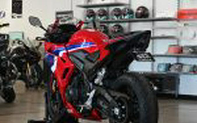 2025 Honda CBR500R