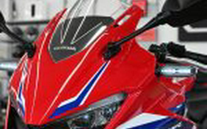 2025 Honda CBR500R