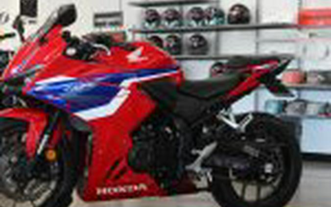 2025 Honda CBR500R